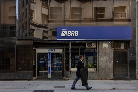 Apos-caso-master-brb-perde-quase-800-mil-clientes-em-nove-meses-televendas-cobranca-1