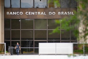 Bc-prepara-medidas-para-mitigar-riscos-do-uso-de-modalidades-de-crdito-mais-onerosas-televendas-cobranca-1