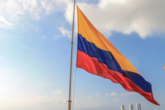 Colombia-impoe-novas-obrigacoes-as-operadoras-para-conter-fraudes-em-chamadas-e-sms-televendas-cobranca-1