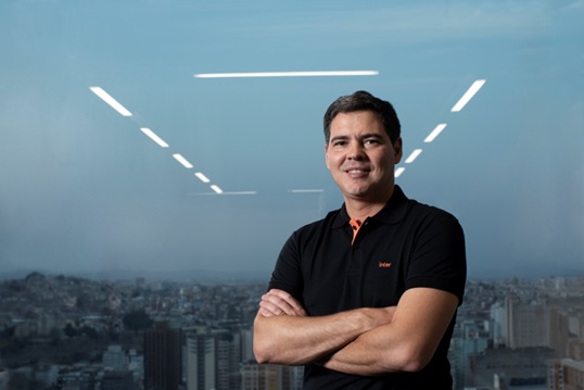 A-rule-of-50-e-a-estrategia-de-joao-vitor-menin-para-fazer-do-inter-o-banco-das-americas-televendas-cobranca-1